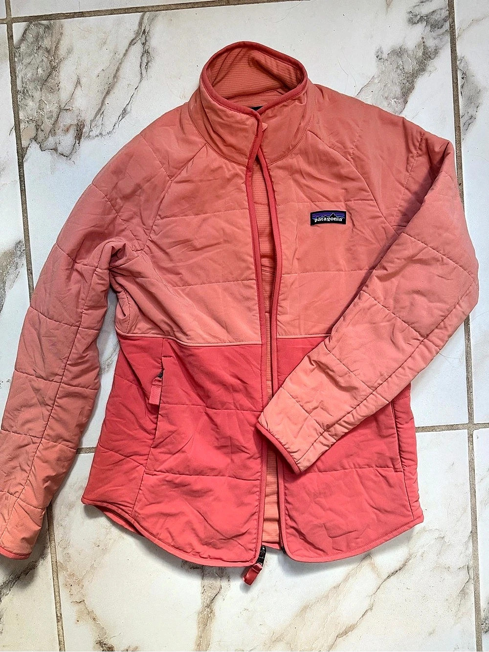 Patagonia Quilted Jacket in Peachy Pink Size XS